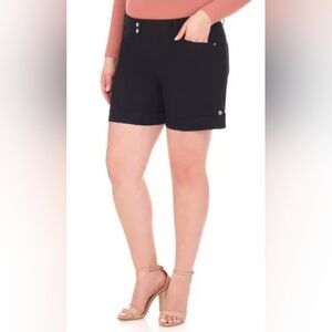 Rekucci Curvy Black Women's Slimming Cuffed Pull-On Mid-rise Shorts Size 16W